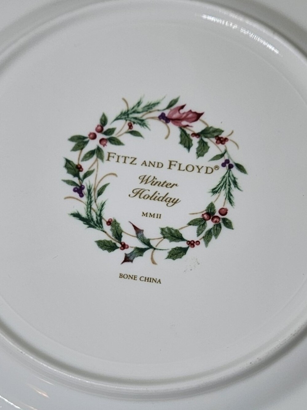 Fitz & Floyd Winter Holiday Collector Plates Santa Portrait Rose Wreath Set Of 4 - Picture 7 of 9